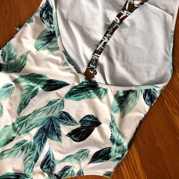 Palm print one piece swimsuit - Picture 3 of 7